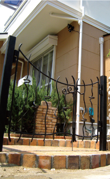 ロートアイアン門扉 春日井市Ｔ様邸｜ティーズオリジナル