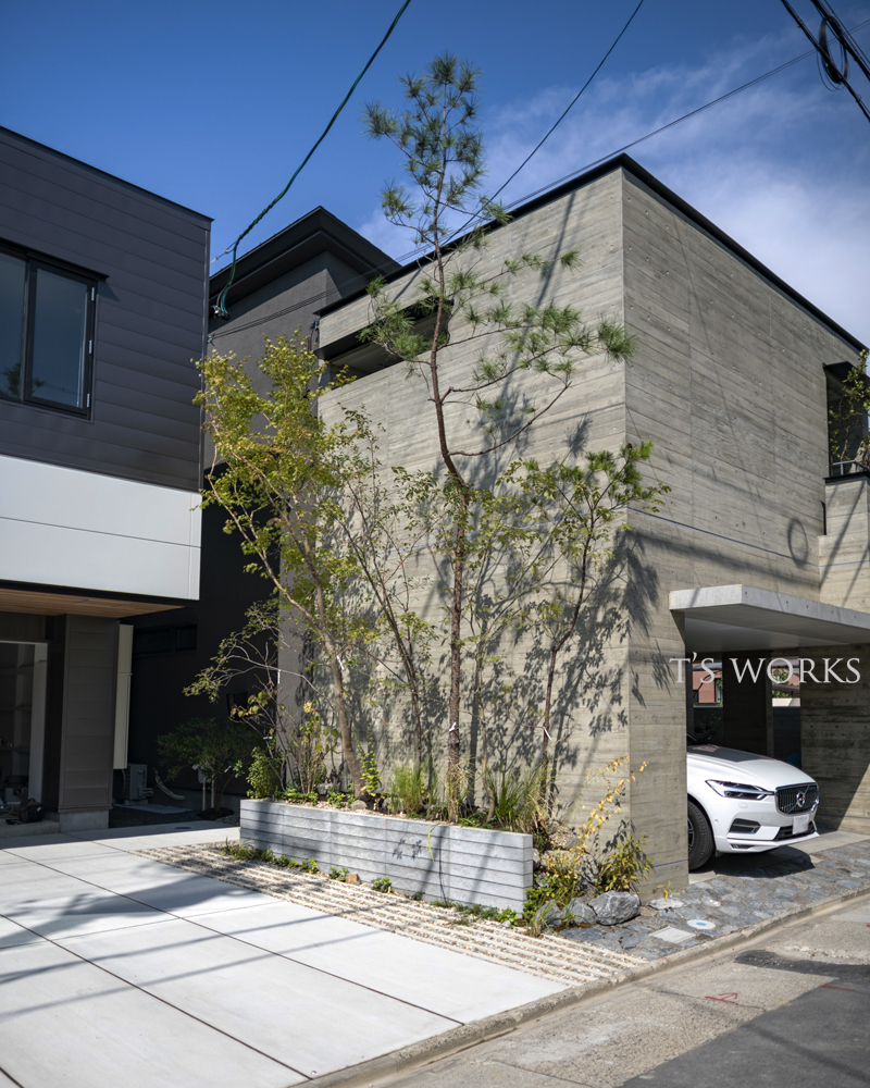 ビルトインガレージ