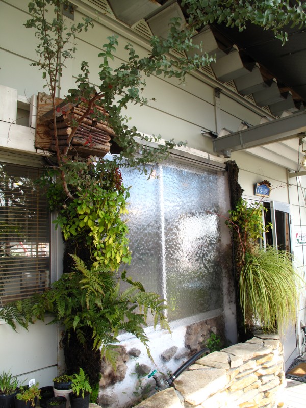 ウォーターカーテン